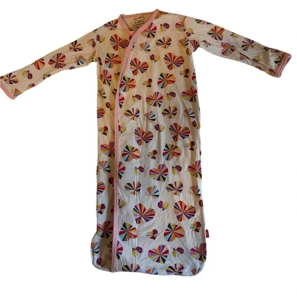 Magnetic Me Gown Newborn-3 Months - Picture 1 of 2